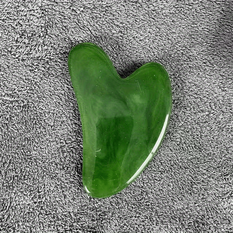 Heart-Shaped Massage Tool - Pastel pink Facial & Body Scraping board for Light Beige Care, Muscle Toning, Hair Removal - Durable & Easy-Clean Surface - Salon or Home Spa Use - Beauty Device, Massager for Body, Soothing Aesthe Green