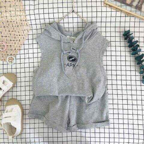 Korean Style Summer Suit for Girls - Cotton Sleeveless Hooded Shorts Two-Piece Western Outfit Grey