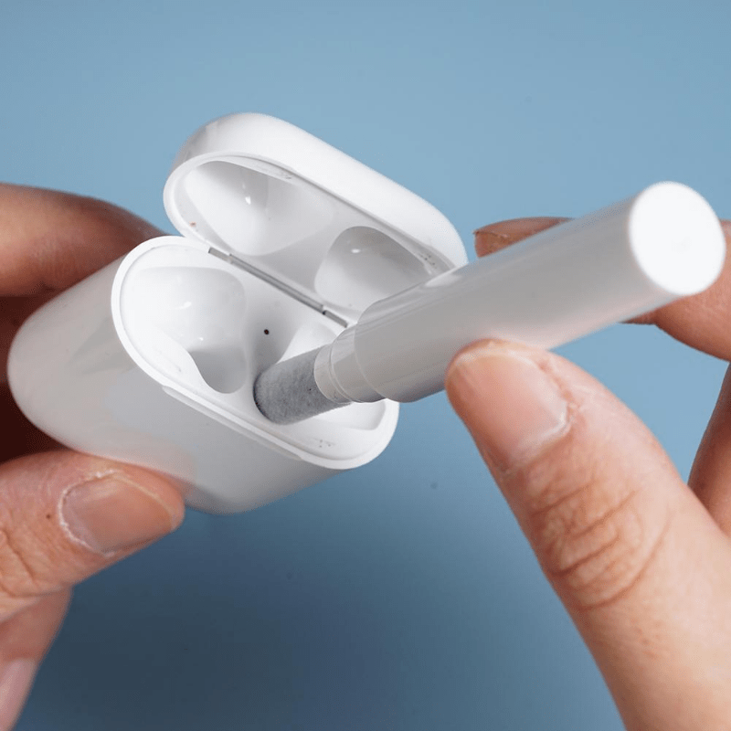 Multifunctional Earphone Cleaning Brush Kit for AirPods, Computers, Cameras & Mobile Phones
