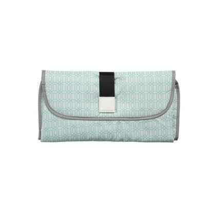 Portable Diaper Changing Pad Clutch for Newborns - On-the-Go Convenience for Busy Parents Light green geometry