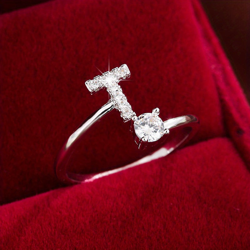 Fashionable 26 English Letters Four-Prong Synthetic Synthetic Zirconia Open Adjustment Ring Ｔ Silvery