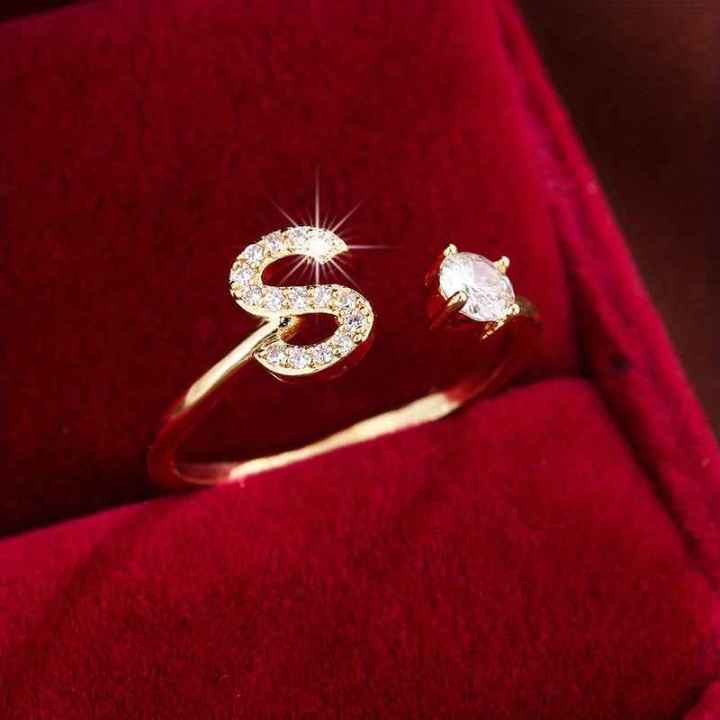 Fashionable 26 English Letters Four-Prong Synthetic Synthetic Zirconia Open Adjustment Ring Ｓ Golden