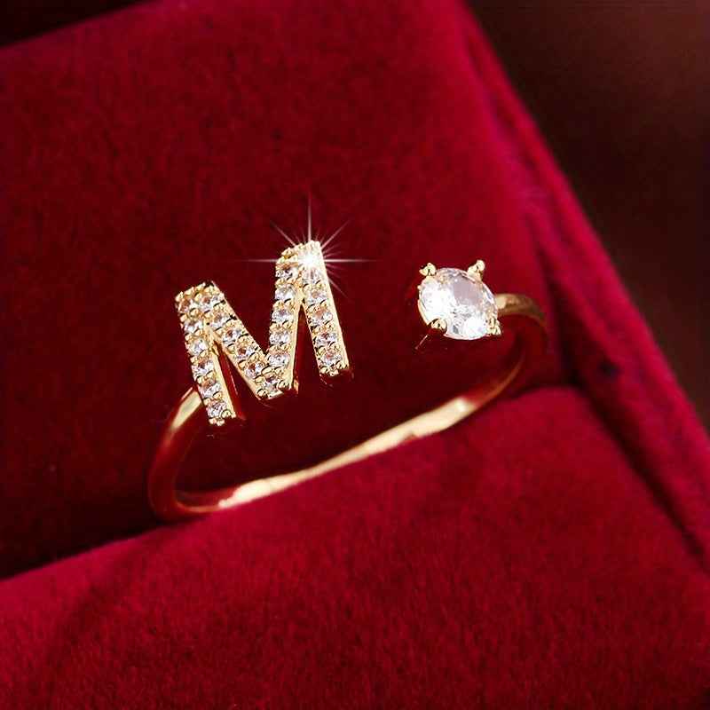 Fashionable 26 English Letters Four-Prong Synthetic Synthetic Zirconia Open Adjustment Ring M Golden
