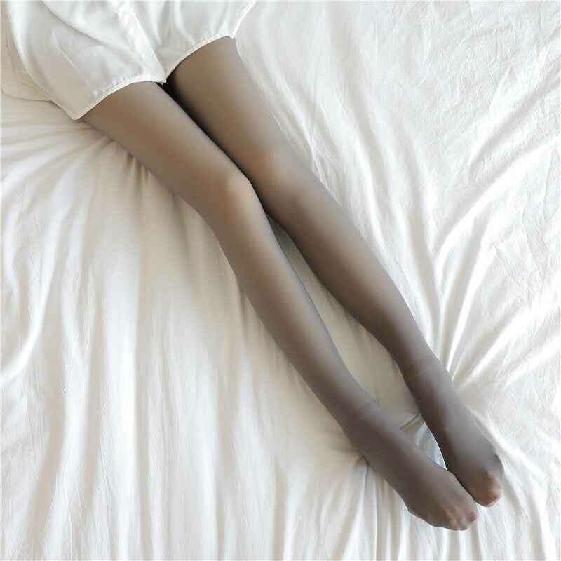Thermal Winter Tights - Plus Size Fleece-Lined Leggings for Ultimate Comfort Grey skin and feet