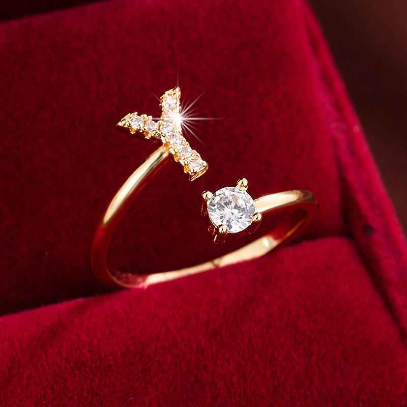 Fashionable 26 English Letters Four-Prong Synthetic Synthetic Zirconia Open Adjustment Ring Ｙ Golden