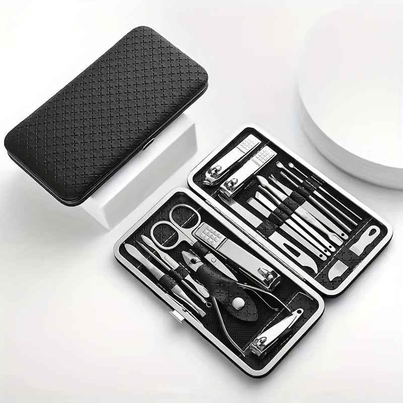 Professional Manicure And Pedicure Set, Nail Clipper Nail Cutter Nail Files Ear Spoon, Beauty Tools Grooming Set with Portable Case, for Nail Care, for Household And Travel