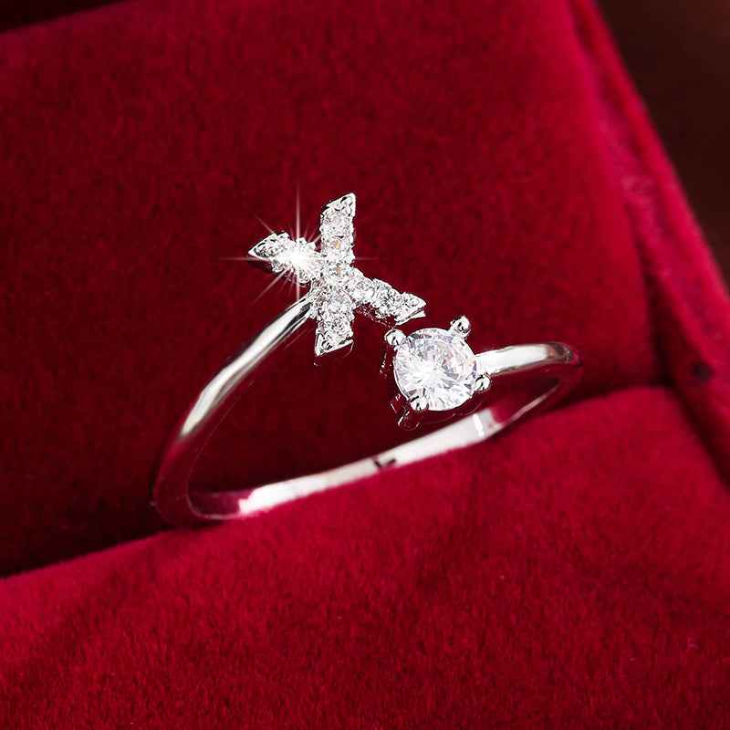 Fashionable 26 English Letters Four-Prong Synthetic Synthetic Zirconia Open Adjustment Ring Ｘ Silvery